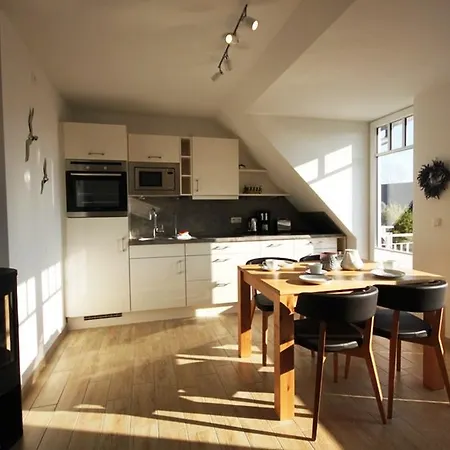 Haus Mowe - Ferienwohnung 04 Mit Balkon