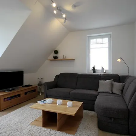 Vakantiehuis Haus Mowe - Ferienwohnung 04 Mit Balkon Börgerende-Rethwisch